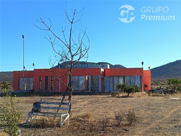 Parcela en venta en Fundo el Sauce lote A-247, Coquimbo - 4 dormitorios, 2 baños