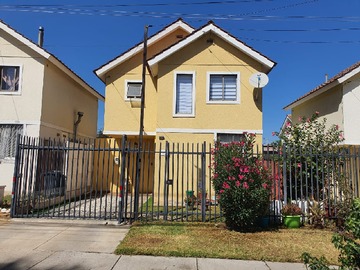 Casa en venta en santa teresa, Villa Alemana - 3 dormitorios, 2 baños