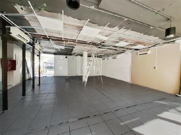 Local Comercial en arriendo mensual en Metro Manuel Montt / Barros Borgoño, Providencia - 2 baños
