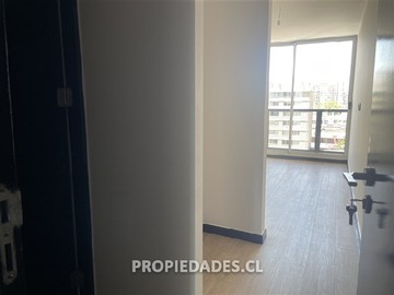 Departamento en venta en Roberto Espinoza / Parque Almagro, Santiago - 2 dormitorios, 2 baños