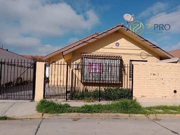 Casa en arriendo mensual en Sergio covacevic, La Serena - 4 dormitorios, 2 baños