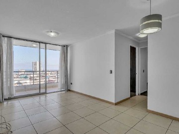 Departamento en arriendo mensual en Depto tradicional en avenida principal (173476), Iquique - 2 dormitorios, 2 baños