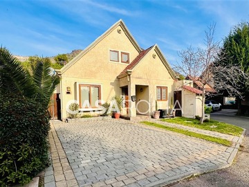Venta / Casa / Colina