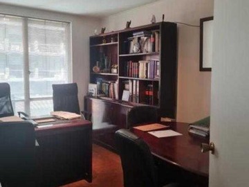 Oficina en venta en Oportunidad nta oficina, huerfanos-amunategui (172247), Santiago - 4 dormitorios, 2 baños