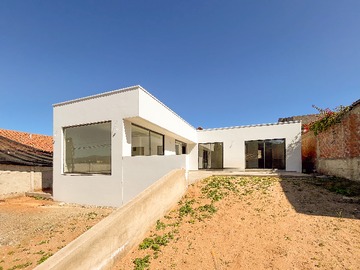 Casa en venta en Casa Nueva en Venta en Sector San Joaquín, La Serena. - 4 dormitorios, 3 baños