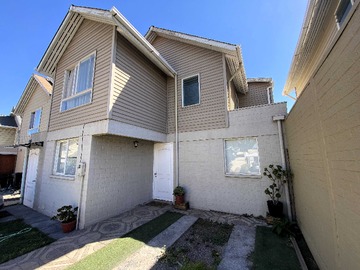Casa en venta en Casa en venta 4 dorm, 3 baños condo Buin (74779), Buin - 4 dormitorios, 3 baños