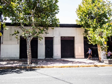 Local Comercial en venta en Barrio bellavista // gran local (179893), Providencia - 8 baños