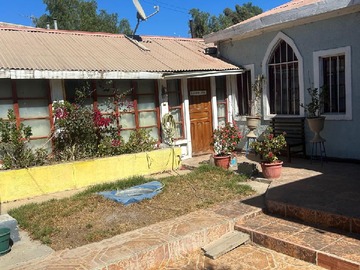 Casa en venta en Caupolicán, Andacollo - 7 dormitorios, 5 baños