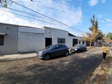 Galpón en venta en Venta Casa Apta Taller U Oficina, San Joaquín