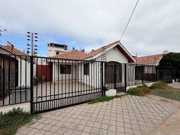 Casa en venta en Casa en Venta en el Milagro, La Serena. - 3 dormitorios, 2 baños