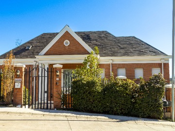 Casa en arriendo mensual en Espectacular Casa en Hueicolla. Quinchamalí (168938), Las Condes - 9 dormitorios, 10 baños
