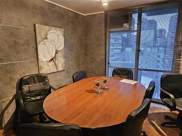 Oficina en venta en Santiago Centro, Santiago - 4 dormitorios, 1 baño