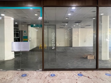 Arriendo Mensual / Local Comercial / Santiago