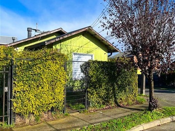 Casa en venta en Sector Rehue Alto, Av Republica con Llolleo., Osorno - 2 dormitorios, 1 baño