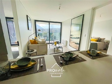 Departamento en venta en Avda. Las Condes - Mall Sport, Lo Barnechea - 2 dormitorios, 2 baños