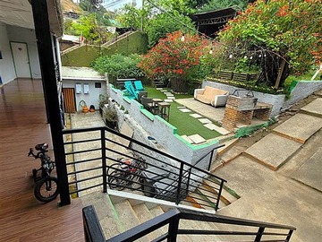 Casa en venta en a 750m de la playa, INACAP y estación Portales., Valparaíso - 16 dormitorios, 16 baños