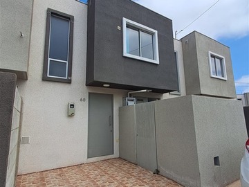 Casa en venta en eloisa poppe, Coquimbo - 3 dormitorios, 2 baños