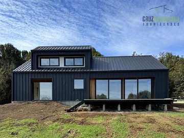 Casa en venta en Condominio Los Arrayanes, km 7 Camino a Ensenada, Puerto Varas - 5 dormitorios, 4 baños