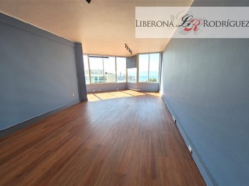 Oficina en arriendo mensual en Oficina en plan de Valparaíso, Valparaíso - 1 dormitorio, 1 baño