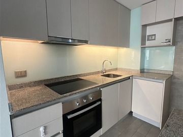 Departamento en arriendo mensual en Armando mock 3777, Macul - 2 dormitorios, 2 baños
