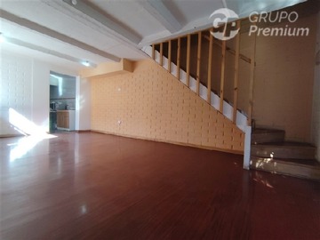 Casa en venta en Pj valle cisnes 1834, Huechuraba - 3 dormitorios, 2 baños