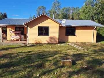 Parcela en venta en curaleufu, Los Lagos - 3 dormitorios, 2 baños