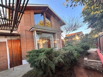 Casa en venta en Bellavista, Concón - 4 dormitorios, 3 baños