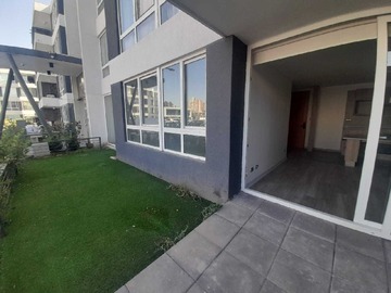 Departamento en venta en Acogedor depto primer piso con patio 3 3d 2 b (169080), Peñalolén - 3 dormitorios, 2 baños