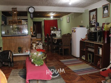 Casa en venta en Avenida Laguna Sur, Pudahuel - 1 dormitorio, 1 baño