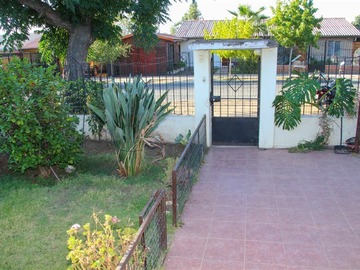 Casa en arriendo mensual en Juan Rojas Maldonado Puente Alto, Puente Alto - 3 dormitorios, 2 baños