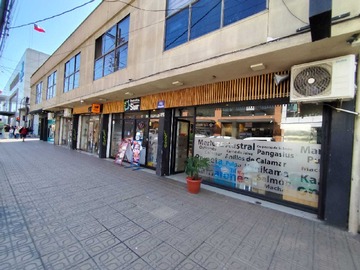Local Comercial en arriendo mensual en Local Comercial en Curicó (94184), Curicó - 1 baño