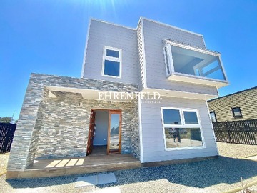 Casa en venta en Quintero, Mantagua, Quintero - 3 dormitorios, 3 baños
