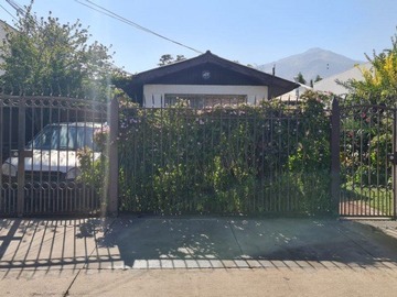 Casa en venta en Tongoy 1282, Las Condes - 3 dormitorios, 1 baño