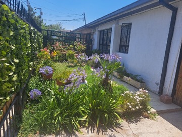 Casa en venta en Pedro lobos, Ñuñoa - 7 dormitorios, 2 baños