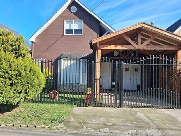 Casa en arriendo mensual en Acogedora casa, Los Ángeles - 2 dormitorios, 1 baño