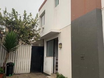 Casa en arriendo mensual en álvarez 982, Viña del Mar - 5 dormitorios, 2 baños