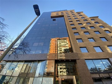 Local Comercial en arriendo mensual en Del inca, Las Condes - 3 baños