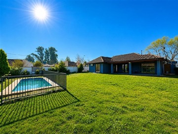 Casa en arriendo mensual en 55 oriente, Talca - 3 dormitorios, 4 baños