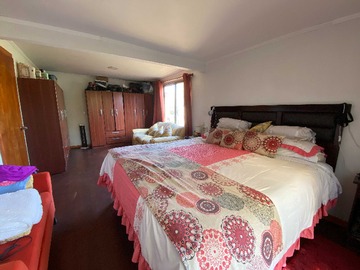 Casa en venta en Vendo Hermosa Parcela, sector sauce Oriente (84517), Til til - 4 dormitorios, 2 baños