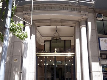 Oficina en arriendo mensual en Bandera 84, Santiago