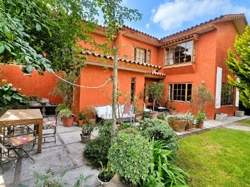 Casa en venta en Camino Quillota–San Isidro, Resto Lote 1-C, Quillota - 6 dormitorios, 5 baños
