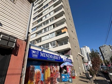 Venta / Local Comercial / Estación Central