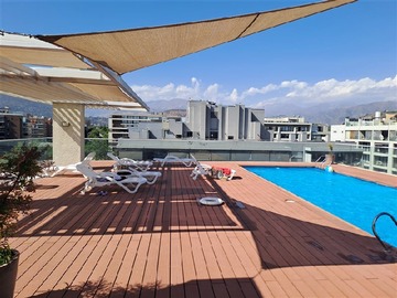 Departamento en venta en Metro Hernando de Magallanes, Las Condes - 2 dormitorios, 2 baños