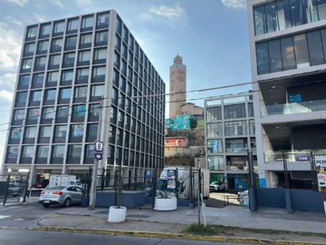 Oficina en venta en Gran Oficina 126 m2 en Edif Arenas Coquimbo (168492), Coquimbo - 5 dormitorios, 4 baños