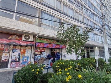 Departamento en venta en Departamento zenteno 1482 2d 1b estacionamiento y bodega, Santiago - 2 dormitorios, 1 baño