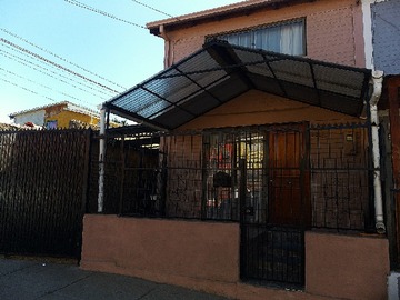 Casa en venta en Casa Pareo Simple Cercana Hospital Provincial - 2 dormitorios, 1 baño
