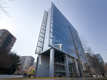Oficina en arriendo mensual en Metro Manquehue, Las Condes - 7 dormitorios, 2 baños