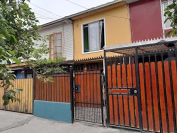 Casa en venta en Pasaje limarí, población brisas del río,, Quinta Normal - 3 dormitorios, 1 baño