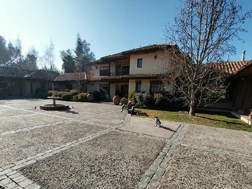 Casa en venta en Camino oliveto, Talagante - 6 dormitorios, 6 baños