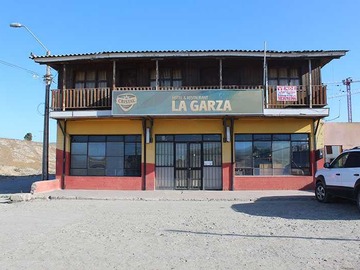 Local Comercial en venta en Amplio Local en Zona Comercial (153951), Coquimbo - 24 baños